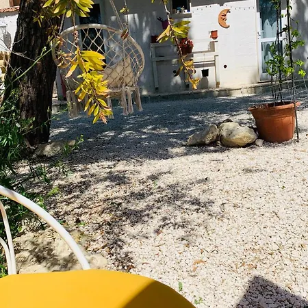 Da Cimonella Bed & Breakfast *