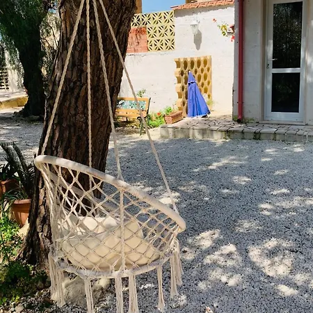 Da Cimonella Bed & Breakfast *