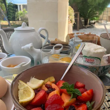 Da Cimonella Bed & Breakfast *