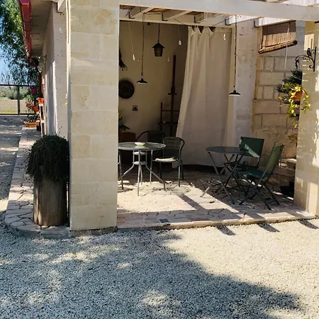 Da Cimonella Frühstückspension Torre Ovo